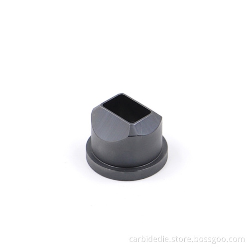 Trimming Die of Special Shapes for Fasteners
